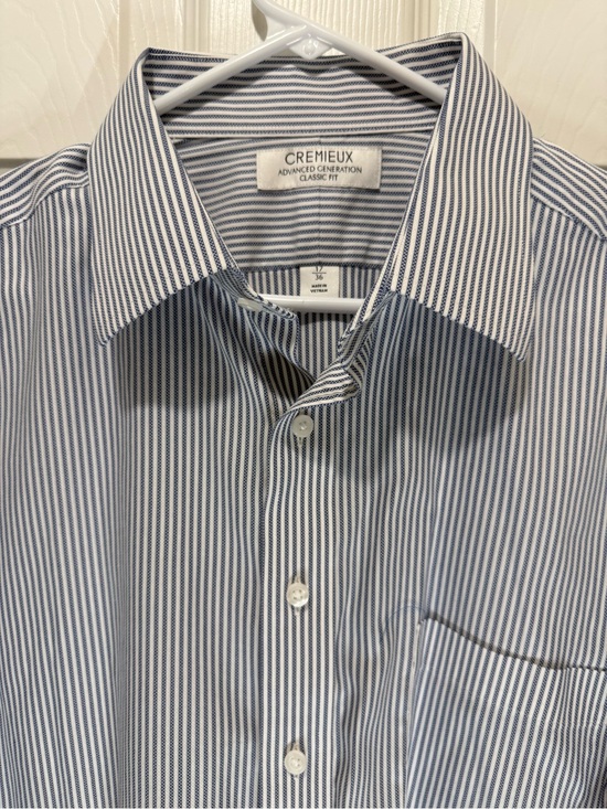Daniel Cremieux Other - Cremieux Men’s 17/36 Classic Fit Blue White Stripe Supima brrr Stretch Shirt